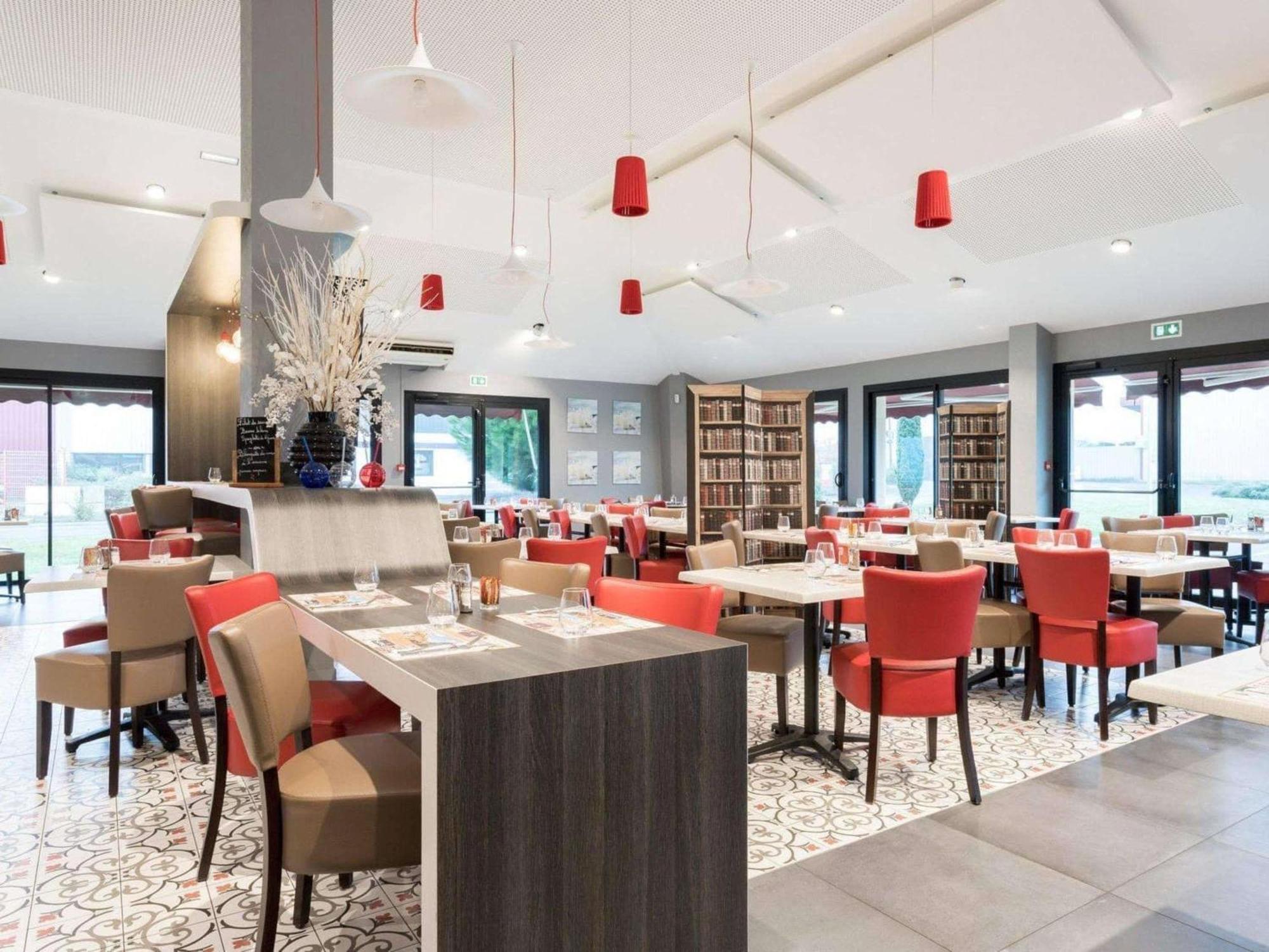 Ibis Styles Segre Hotel Buitenkant foto