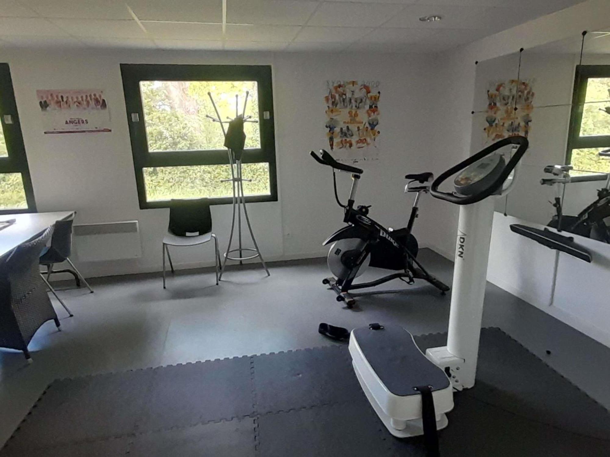 Ibis Styles Segre Hotel Buitenkant foto